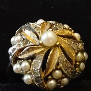 VINTAGE swanky sterling silver ring